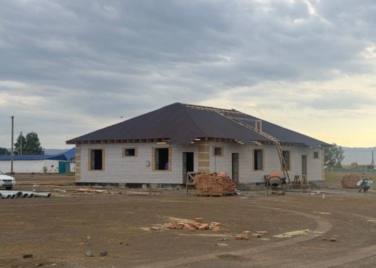 Ақсуат ауданында әлеуметтік үйлердің құрылысы басталды