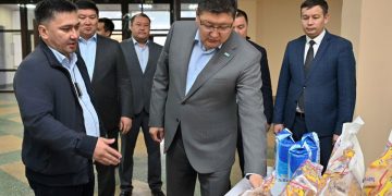 Берік Уәли Шығыс Қазақстандағы ірі ұн және құрама жем комбинатында болды