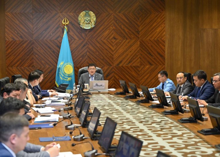 Абай облысында инвестиция тарту қарқыны: өңірлік штаб алғашқы отырысын өткізді
