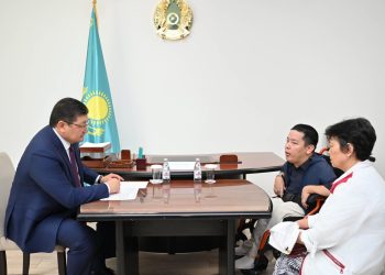 Тұрғындардың түйткілі тыңдалды: Семейде өткен қабылдауда су, баспана, жұмыс басты тақырып болды