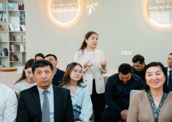 «ТАЛДАУ МЕКТЕБІНІҢ» ТҮЛЕКТЕРІМЕН КЕЗДЕСТІ