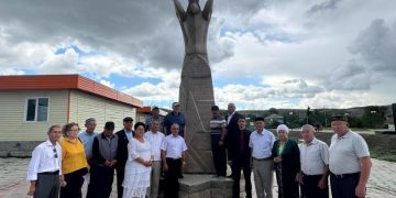 ӘУЕЗОВТЕГІ ӘСЕРЛІ КЕЗДЕСУ