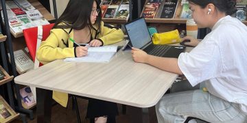 Жанар Чушекова: кітапхана — руханият пен білімнің киелі  ордасы