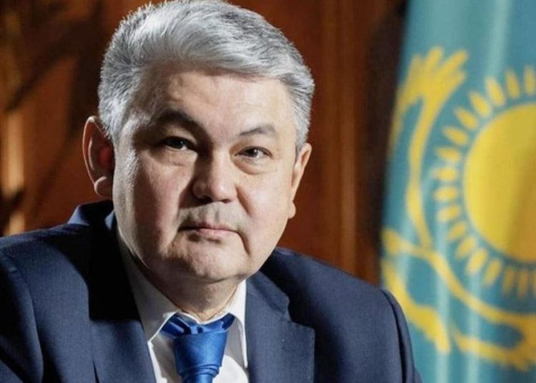 Тоқаевпен бір жерде оқыған, Назарбаевтың құдасы: Сыртқы істер министрі қызметіне келген Көшербаев туралы не белгілі