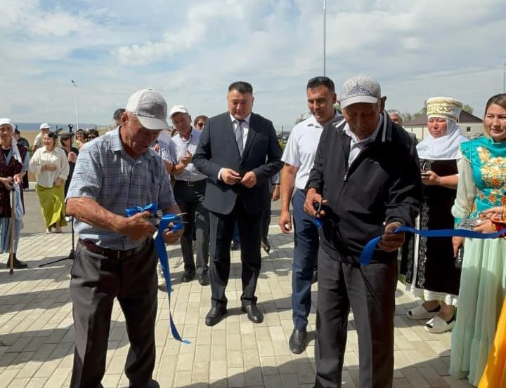 Ақсуатта денсаулық нысандары көбейді: Екпінде амбулатория, Көктүбекте медпункт ашылды
