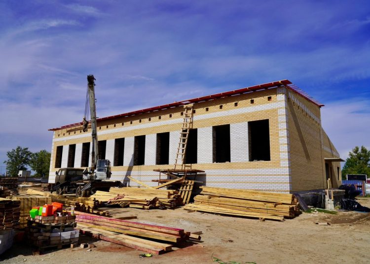 Бесқарағайда жаңа жүзу бассейні жыл соңына дейін ашылады