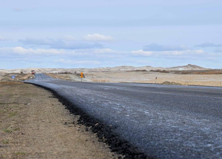Абай облысында қысқы маусымға жолдар мен жылыту бекеттері дайындалып жатыр
