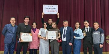 Бір аптада екі бас жүлде: Абай театры халықаралық сахналарда топ жарды