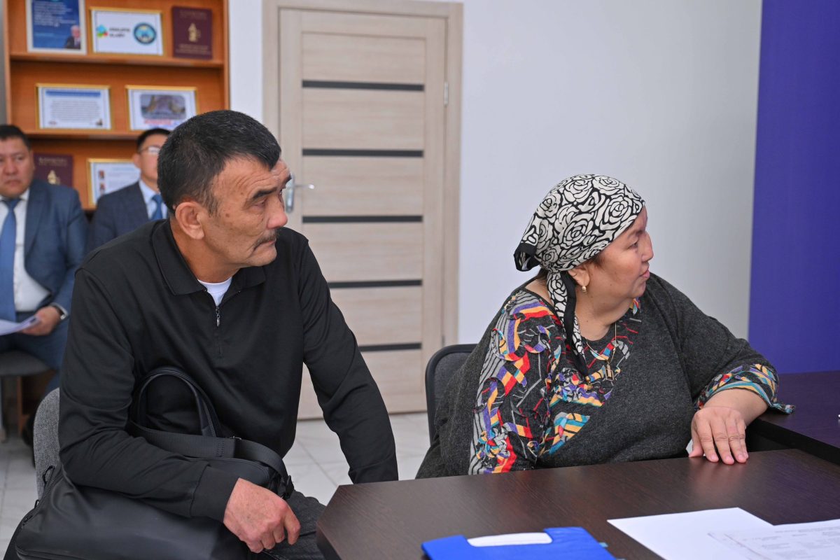 Алакөл туризмін көтеру және әлеуметтік түйткілдер: өңір басшысы Мақаншыда азаматтарды қабылдады