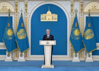 Тоқаев «Достық – Мойынты» екінші желісін іске қосты: транзитке жаңа серпін