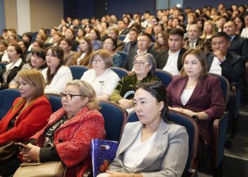 Абай өңірі ұстаздары Жолдаудағы білім басымдықтарын іске асыруды пысықтады