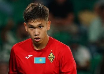 «18 жастағы сенсация»: «Қайраттың» қақпашысы Шерхан Қалмұрза әлем назарын аударды