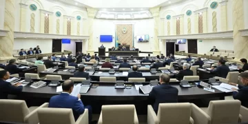 Тоқаев: Парламентті жаңғырту – екі палаталы жүйеден бас тарту емес