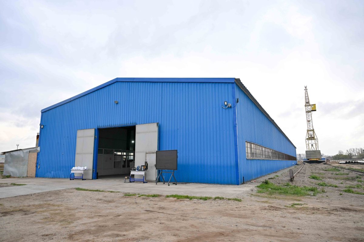 Қала құбырын өзімізде жасаймыз: Берік Уәли «ArInvest Semey» зауытында