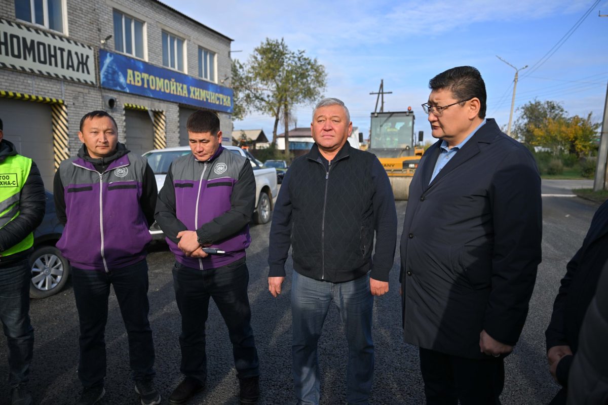 Семейде жол жөндеу қарқыны күшейді: 52 көше қамтылып, 25-і пайдалануға берілді