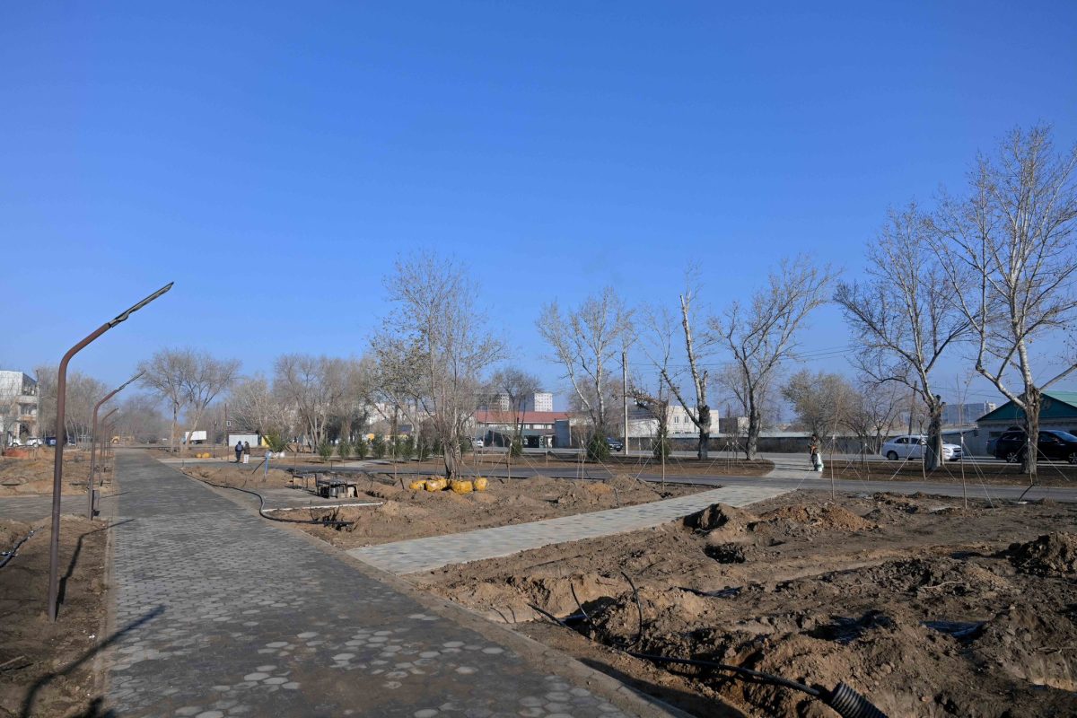 Семейдегі «Юность» шағын ауданында заманауи қоғамдық кеңістік салынып жатыр