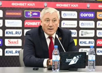 «Уақытым жетпейді»: «Барыс» бас бапкері қазақ тілін үйрену жайын түсіндірді