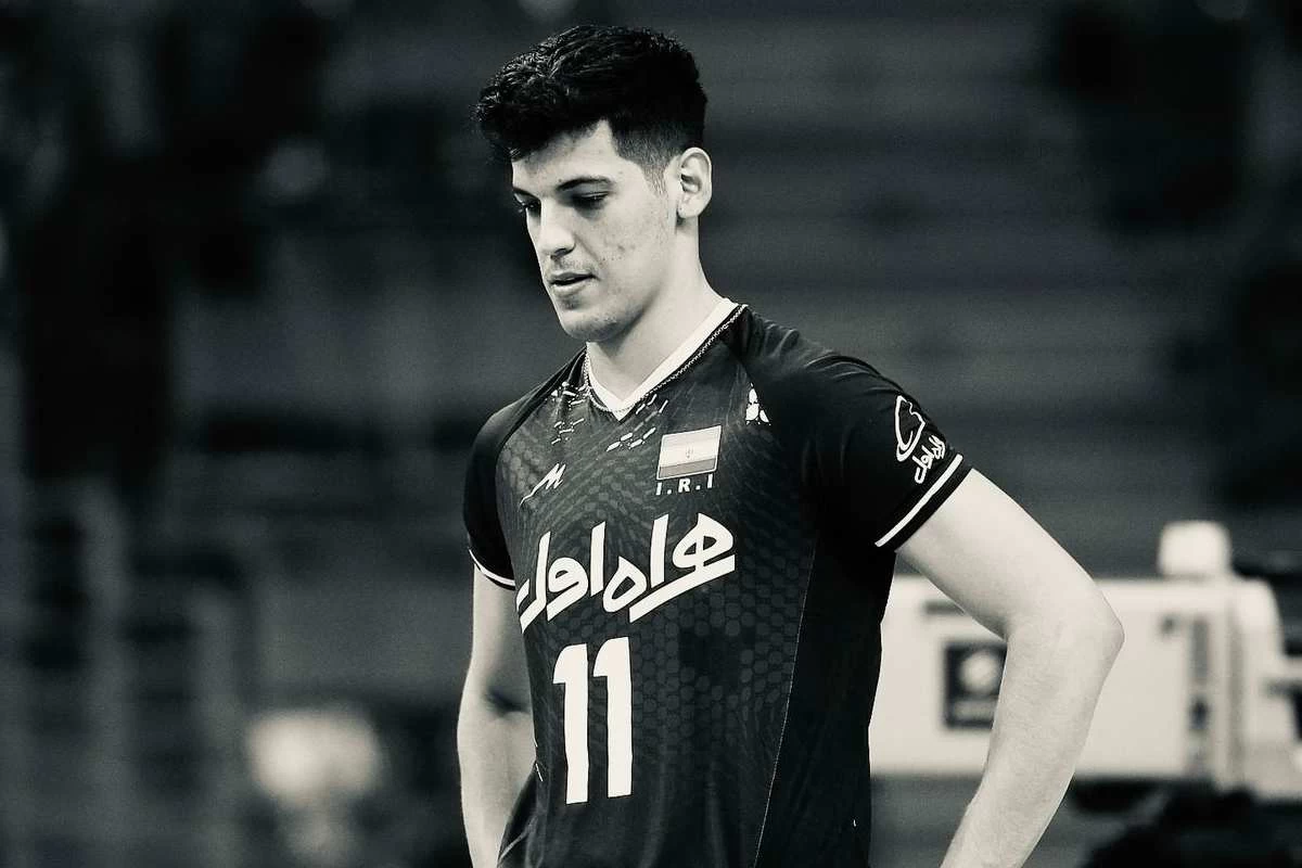 Танымал волейболшыны жаттығу кезінде тоқ соғып, жансақтау бөліміне түсті