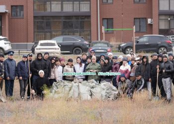Семейде экосенбілік өтті: саябақтар мен көшелер қоқыстан тазартылды