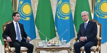 Мемлекет басшысы Түрікменстан Президентімен келіссөз жүргізді
