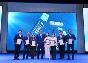 Алпыс жыл эфирде: «SEMEI» телеарнасы мерейтойын атап өтті