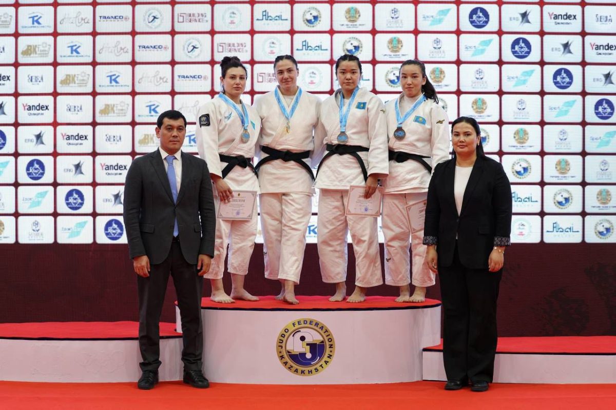 Абай облысының дзюдошылары аралас-командалық сында ел чемпионы атанды