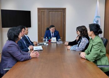 Әйелдер белсенділігі: Абай облысында гендерлік саясат талқыланды