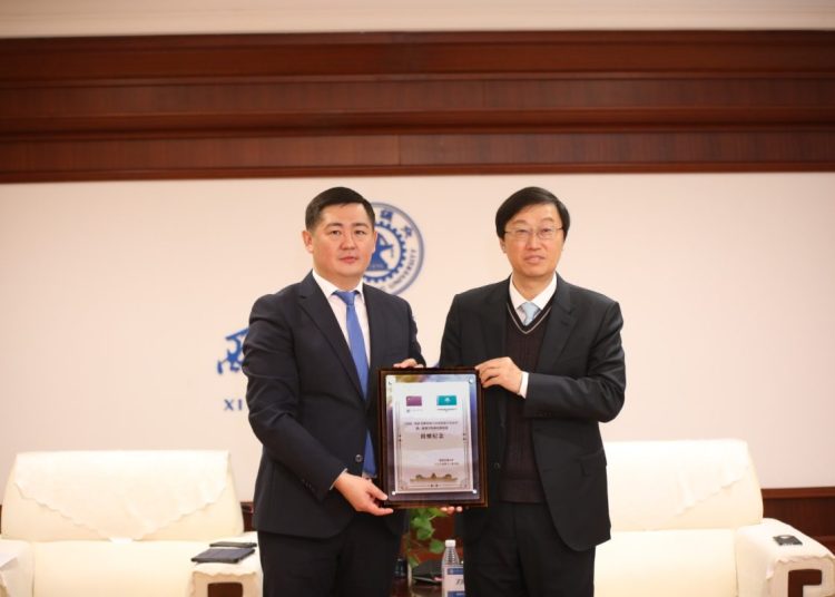 Серіктестік серпін береді