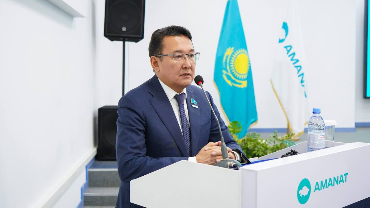 Қанат Әділбай «AMANAT» партиясы Абай облыстық филиалының төрағасы лауазымына сайланды