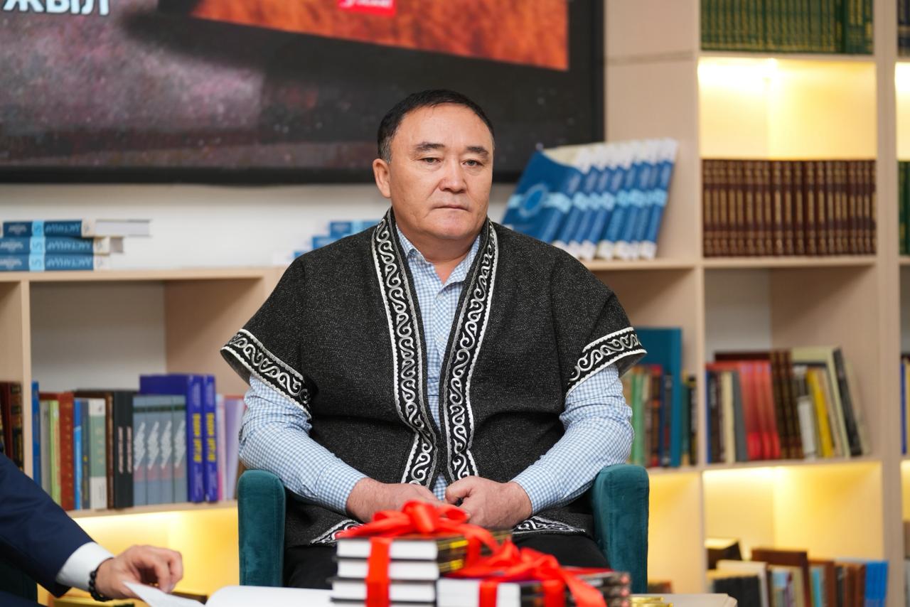 Семейде «Жошы хан» және «Бату хан» тарихи романдарының тұсаукесері өтті