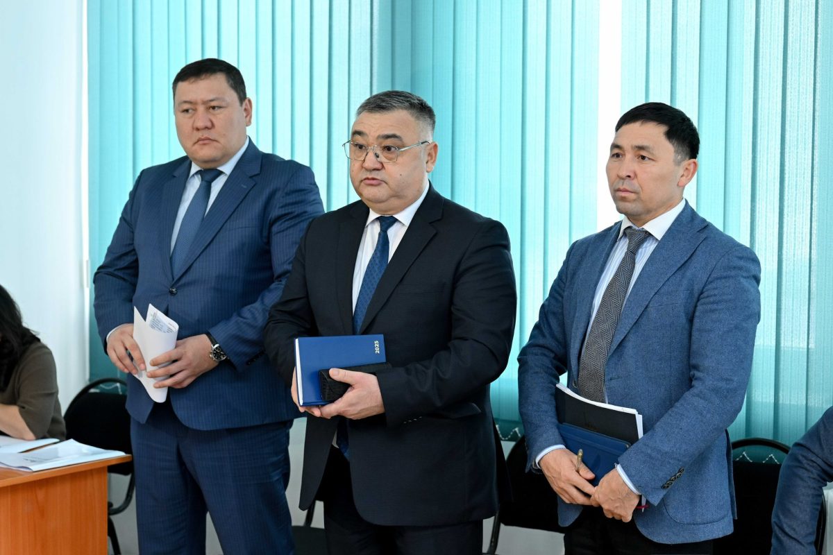 Жаңасемей ауданында Берік Уәли тұрғындарды жеке қабылдады