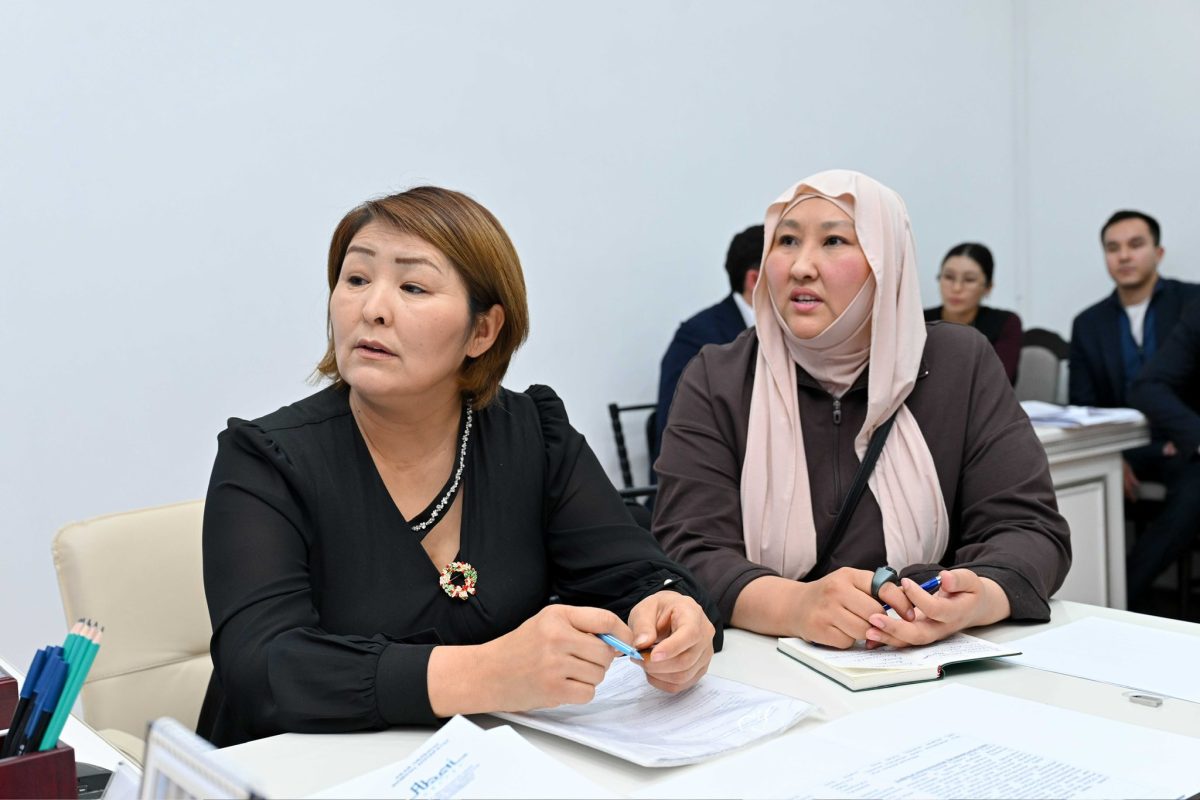 Берік Уәли Аягөз ауданының тұрғындарын қабылдап, өзекті мәселелерін тыңдады