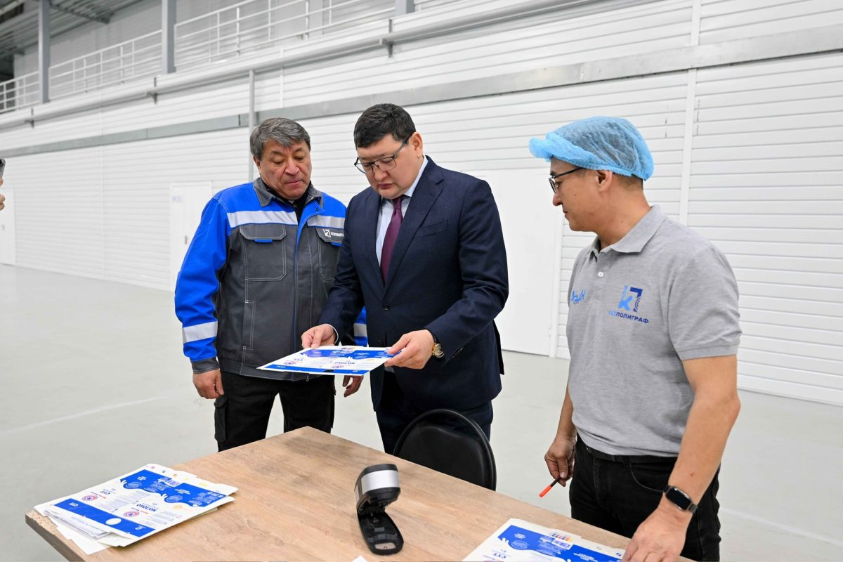 Семейде заманауи картон қаптамалар цехы ашылды