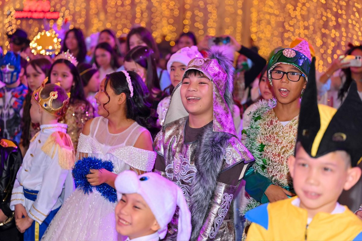 Семей қаласында, «Аренада» өткен Президент шыршасына 200 бала қатысты