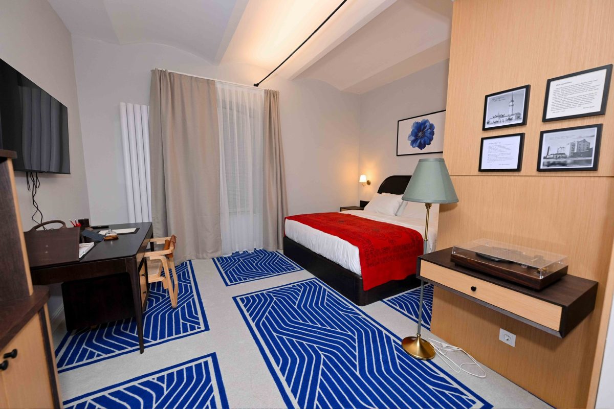 Тарихи диірмен жаңарып, Семейде «Pana Unique Semey» қонақ үйі есігін ашты