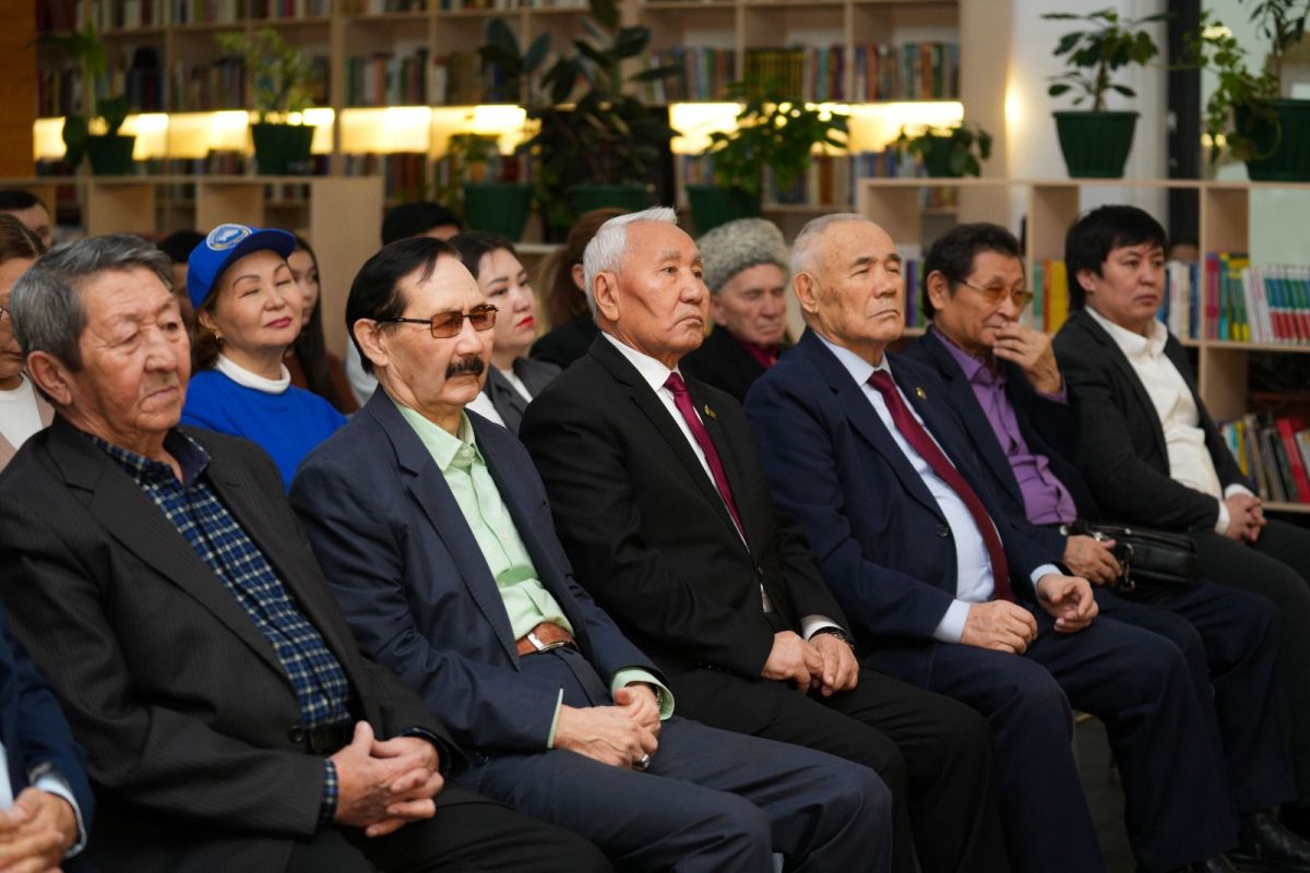 Семейде «Жошы хан» және «Бату хан» тарихи романдарының тұсаукесері өтті