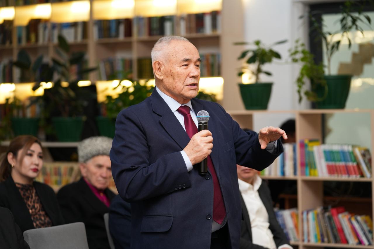 Семейде «Жошы хан» және «Бату хан» тарихи романдарының тұсаукесері өтті