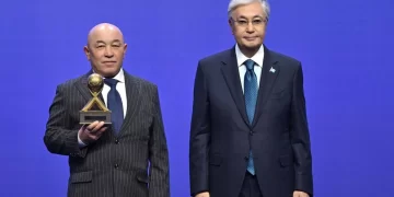 Тоқаев «Алтын сапа» және «Парыз» сыйлығының иегерлерін марапаттады