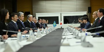 Жапония Премьер-министрі Қазақстан Президентінің ресми сапары екі елдің өзара тиімді ынтымақтастығына тың серпін беретініне сенім білдірді