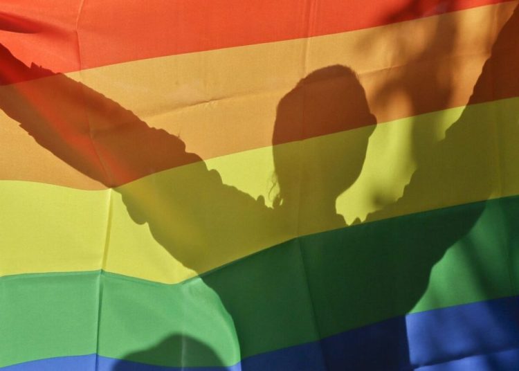 СЕНАТ «ЛГБТ» НАСИХАТЫНА ТЫЙЫМ САЛУ ТУРАЛЫ ЗАҢДЫ МАҚҰЛДАДЫ