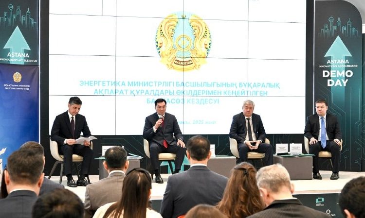 Үкімет энергетика саласын дамыту туралы: 160-қа жуық ЖЭК стансасы электр қуатын өндірудің 7%-дан астамын құрады