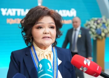 Парламент жұмысы депутаттардың белсенділігіне байланысты — заңгер