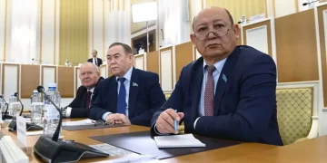 Халық кеңесі этносаралық және конфессияаралық келісімді қамтамасыз ету жөніндегі міндетті  өзіне алады –Конституциялық комиссия