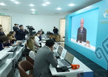 Мемлекет басшысы экономика мен энергетика туралы: Кадрлық ауыс-түйіс жасауға тура келетін сияқты