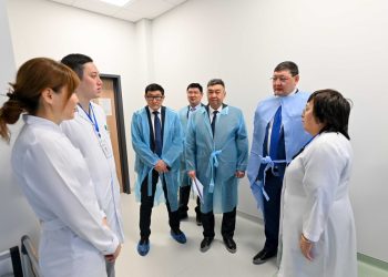 Өңір басшысы жаңа нефрологиялық қызметтің жұмысымен танысты