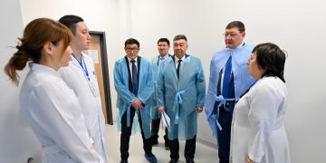Өңір басшысы жаңа нефрологиялық қызметтің жұмысымен танысты
