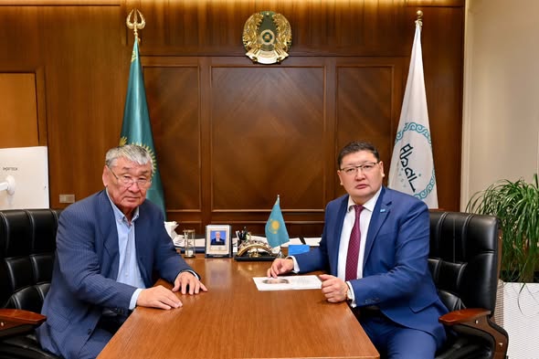 Берік Уәли Иранбек Оразбаевпен жүздесті: Абай мұрасы мен өңір мәдениеті талқыланды