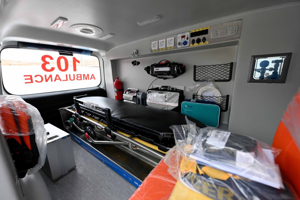 Семейде жедел жәрдемнің автопаркі жаңарып жатыр: алғашқы 10 көлік тапсырылды