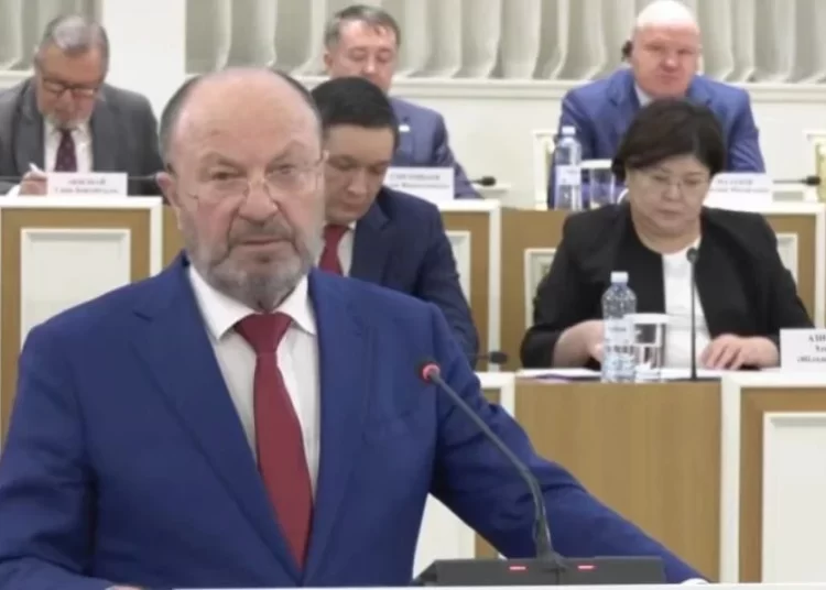 Борчашвили: Конституцияға жекелеген аумақтар үшін арнайы режім енгізу Қазақстанның құқықтық кеңістігінің бірлігін қамтамасыз етеді