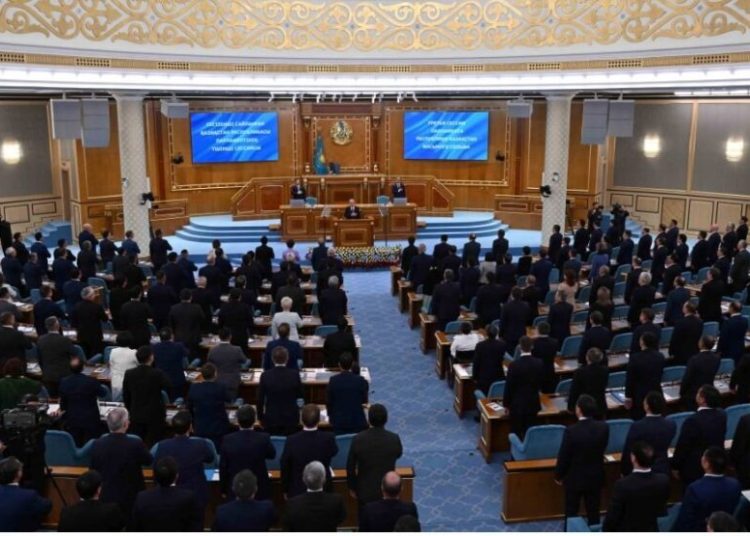 СЕНАТ ТӨРАҒАСЫ: ПРЕЗИДЕНТТІҢ ПАРЛАМЕНТТІК РЕФОРМАСЫ ЦИФРЛЫҚ ДЕМОКРАТИЯНЫҢ ОЗЫҚ ҮЛГІСІ БОЛУҒА ТИІС